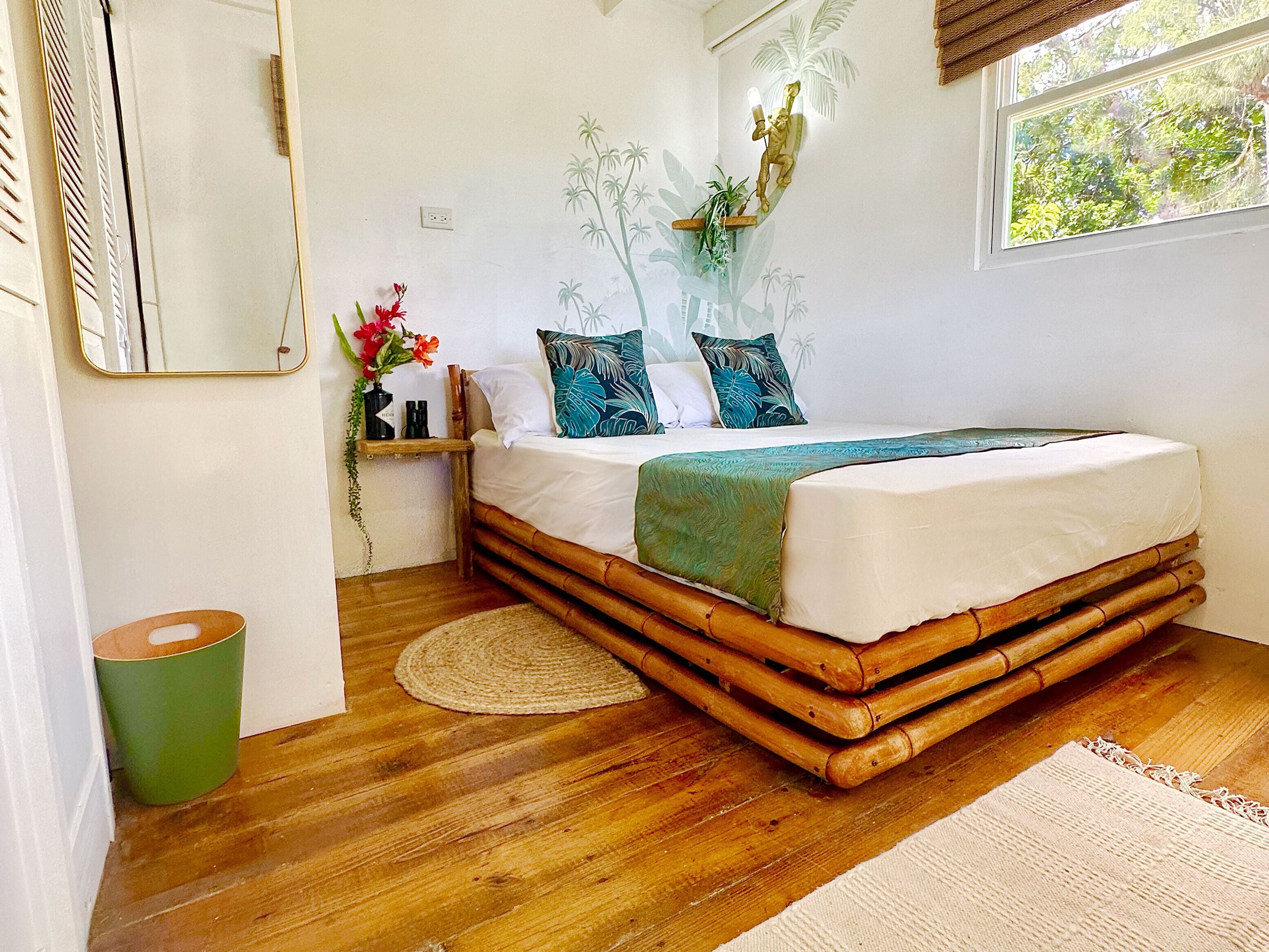 3 bedrooms, desk, iron/ironing board, WiFi