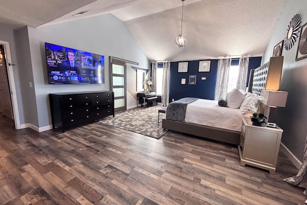 Master suite