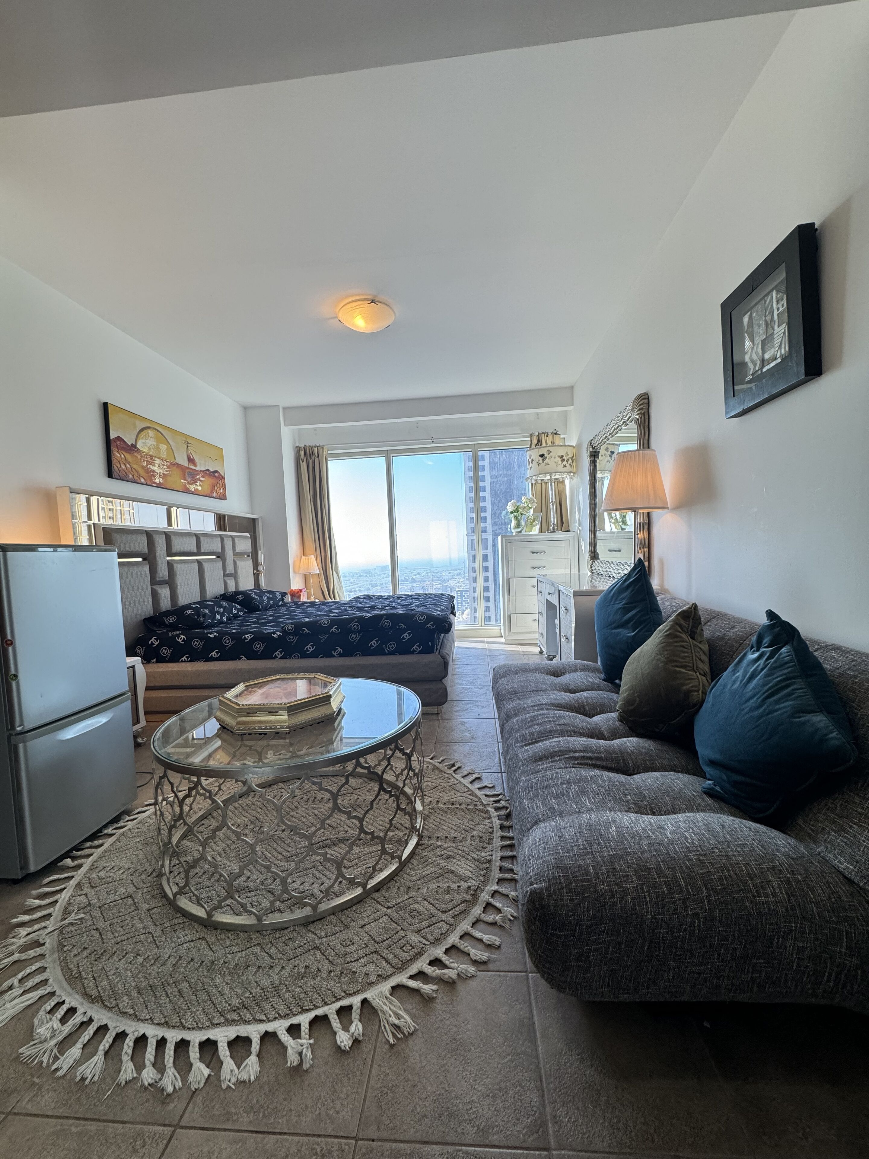 3 makuuhuonetta, silitysrauta/-lauta, Wi-Fi, vuodevaatteet