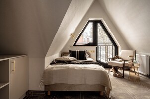 Classic-enkeltværelse - balkon - bjergudsigt | Skrivebord, mørklægningsgardiner, lydisolering, strygejern/strygebræt
