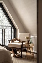 Classic Single Room, Balcony, Mountain View | Desk, blackout drapes, soundproofing, iron/ironing board