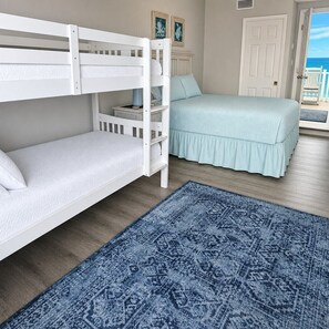 1 bedroom, iron/ironing board, free WiFi, bed sheets - 11A - 1BR $700+ in freebies incl golf, On Beach (Miramar Beach)