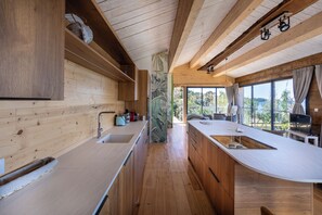 Comfort-Villa, Meerblick | Eigene Küche