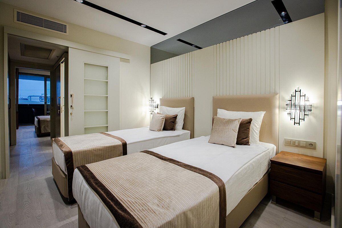 Rue Haute, Antwerp Hotel Reviews, Rooms & Prices