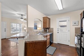 Stylish 3BR Retreat in Highly-Rated Locale | Private kitchen | Coffee/tea maker, electric kettle - Spacious 3BR Home in Amazing Location (Temple)