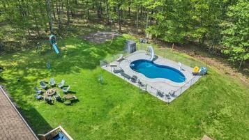 Beheizter Pool