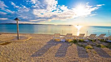 Apartment, 3 Bedrooms, Smoking, Balcony | Beach