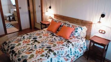 3 Schlafzimmer, Zimmersafe, Schreibtisch, BĂŒgeleisen/BĂŒgelbrett