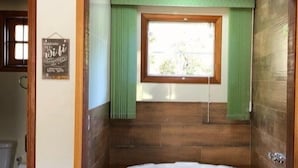Chalet Confort, balcón, vistas al jardín | 1 dormitorio y wifi gratis
