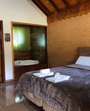Comfort Chalet, Balcony, Garden View
