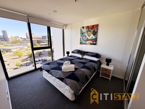 2 quartos, ferros/tábuas de passar roupa, Wi-Fi de cortesia