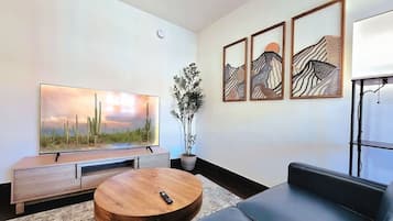 Premium Suite, 2 Queen Beds | 1 bedroom, individually decorated, individually furnished