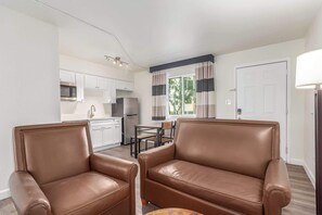 55-inch Smart TV with digital channels, Netflix, Hulu