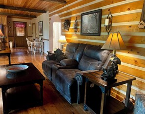 Smart TV, computer monitors