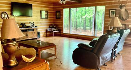 Natures Paradise : Relax and Recharge at our Riverside Cabin Retreat