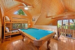 Spielezimmer