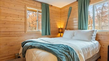 3 quartos, berço de viagem, Wi-Fi de cortesia, roupa de cama