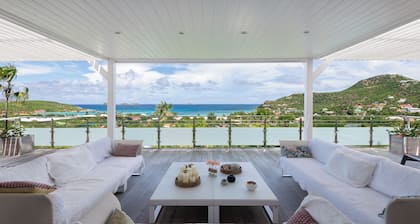 Villa St Jean - Panoramic view of the bay - 3 bedrooms - swimming pool - Heated Spa