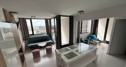 6/8-person apartment, south-facing, in resort center