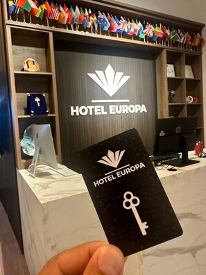 Reception - Hotel Europa Prishtine (Pristina)