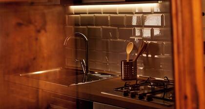 Jazz and Chocolate Guest House, a stone's throw from downtown with private parking