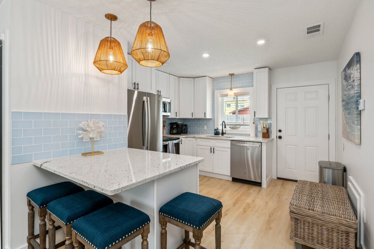 冰箱、微波炉、烤箱、炉灶