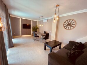 Interior - Sunny Island Villa N6 (Arona)