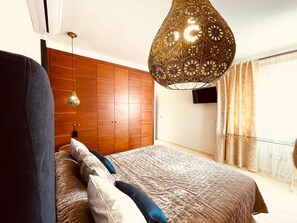 4 bedrooms, iron/ironing board, WiFi, bed sheets - Sunny Island Villa N6 (Arona)