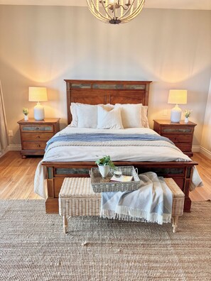3 chambres, fer et planche à repasser, Wi-Fi, draps fournis