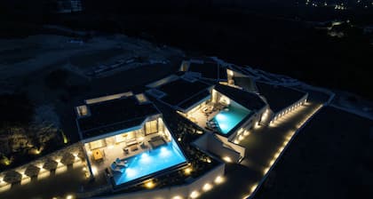 Akres Luxury Sea View Villas