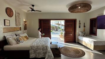 Kamar Quadruple Mewah, pemandangan laut | 1 kamar tidur, seprai katun Mesir, seprai premium, dan busa memori