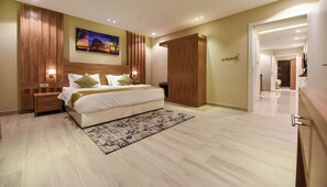 Coffres-forts dans les chambres, rideaux occultants