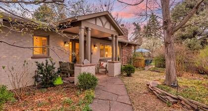 Bright & Tranquil Chautauqua 3 Bed 2 Bath Home Close to CU and Hiking Trails.