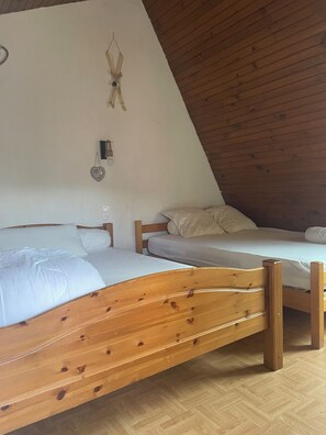 2 bedrooms, WiFi