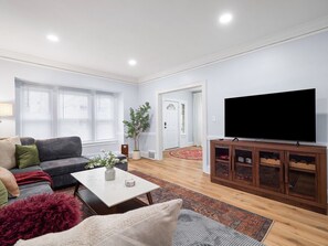 Smart TV, video games, table tennis, offices