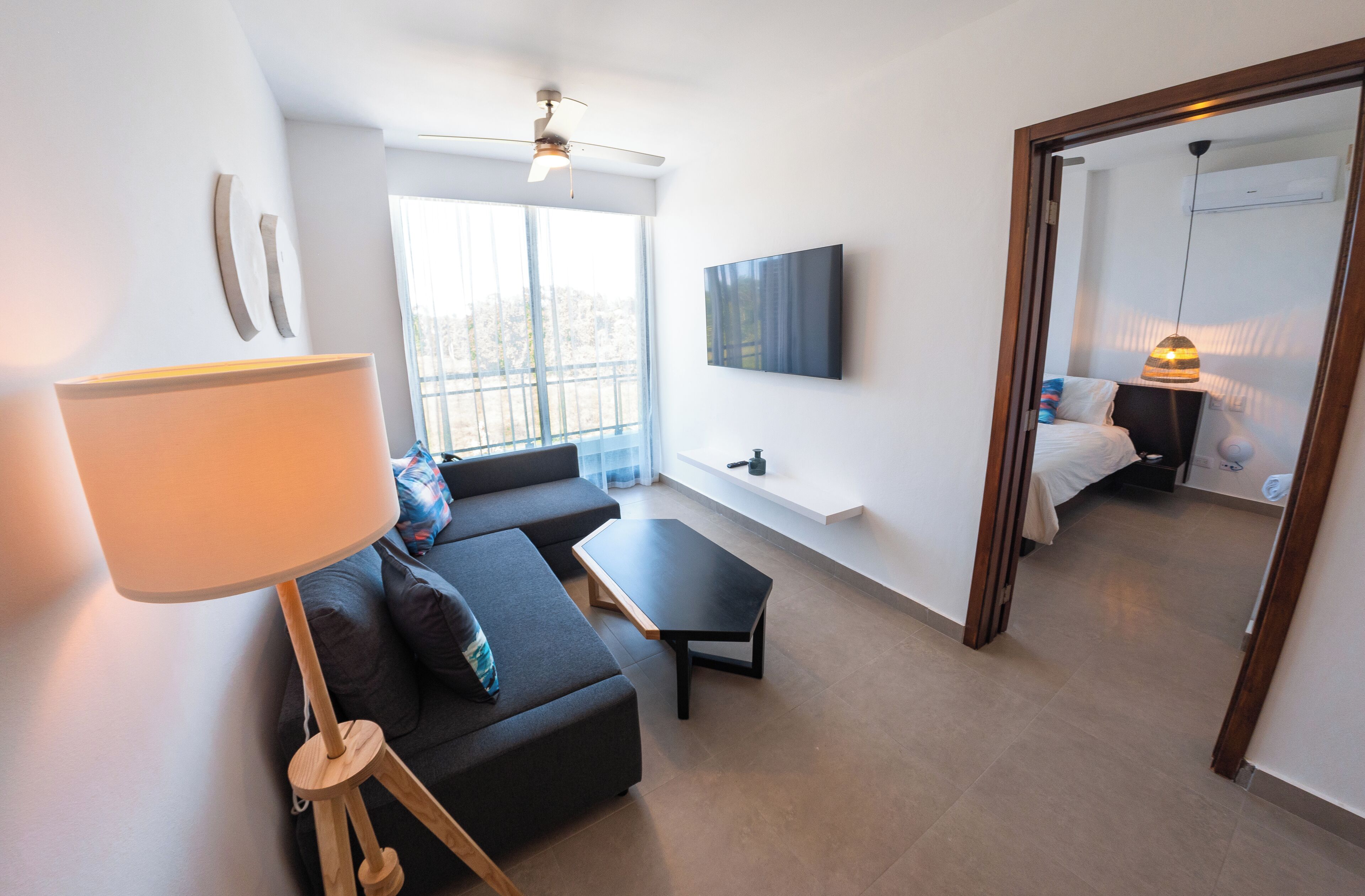 Premium Apartment, 1 Queen Bed with Sofa bed | Living area