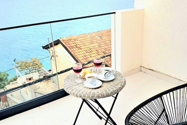 Deluxe Apartment, Sea View | Terrace/patio