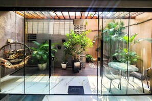 Interior - Morumbi Triplex House with Jacuzzi (São Paulo)