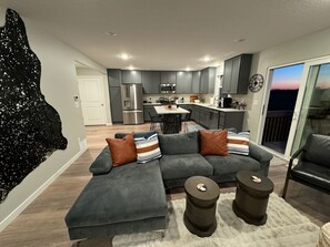 TV connectée, cheminée