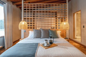 7 habitaciones y caja de seguridad en la habitación 