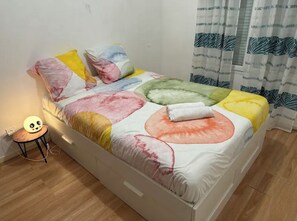 1 bedroom, iron/ironing board, WiFi, bed sheets