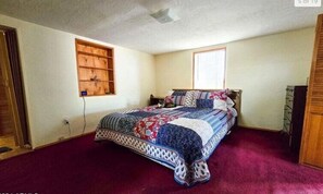 1 slaapkamer, een strijkplank/strijkijzer, gratis extra bedden