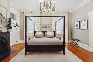 3 chambres, fer et planche à repasser, lit parapluie, Wi-Fi gratuit