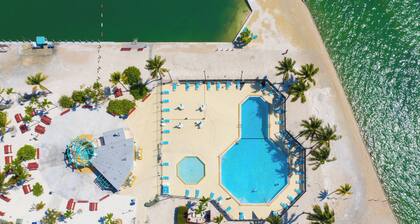 219 Oceanfront RV Lot 59' Seawall