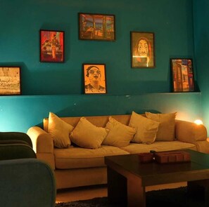 Interior - Charming 2-bedroom apartment in delightful New Cairo with WiFi, AC (القاهرة الجديدة)