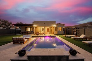 Pool - Modern South Mountain Heated Pool Trails Fire Pit (Phoenix)