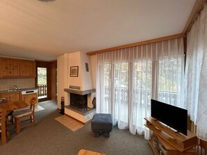 Leilighet | Oppholdsområde