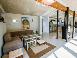 Villa | Living area - Telc Vnk017 Comfortable Holiday Residence (Stará Ríše)