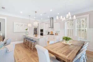 Dining - Hola Beaches (Inlet Beach)