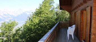 Aeolus Mountain & Quiet Chalet 12 Pers